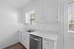 1008 Davis St, Monroe, GA 30655 - Photo 8