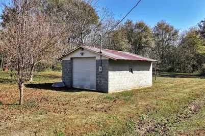 111 College Avenue, Canon, GA 30520 - Photo 26