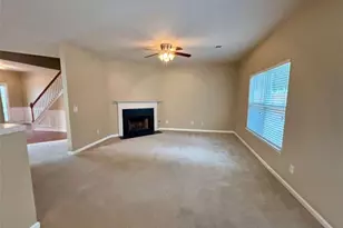 345 Blackwood Ln, Suwanee, GA 30024 - Photo 2