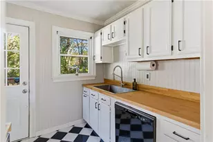 142 Woodbine Cir SE, Atlanta, GA 30317 - Photo 14