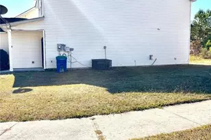 345 Dressage Ct, Riverdale, GA 30296 - Photo 8