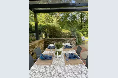 4224 E Conway Drive NW, Atlanta, GA 30327 - Photo 14