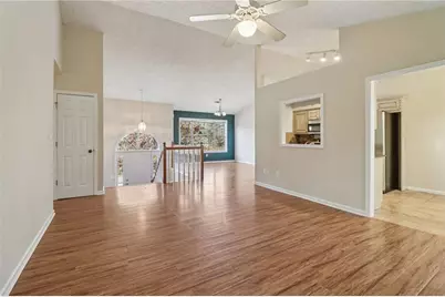 572 Caseys Crossing, Winder, GA 30680 - Photo 6