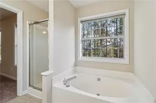 572 Casey's Crossing, Winder, GA 30680 - Photo 14