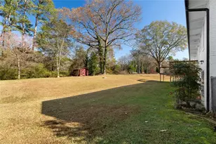 169 Hurt Dr SE, Smyrna, GA 30082 - Photo 20