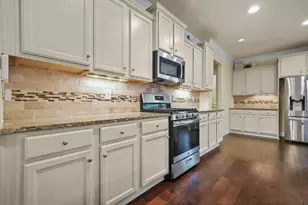 4435 Heatherwood Dr, Atlanta, GA 30331 - Photo 6