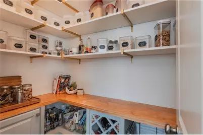 558 Arbor Crowne Drive, Lawrenceville, GA 30045 - Photo 10