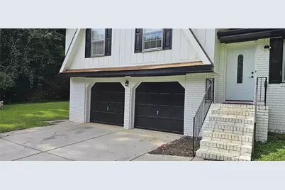 2611 Kings Circle, Lawrenceville, GA 30044 - Photo 4