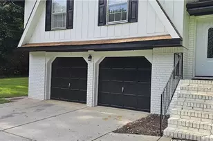 2611 Kings Circle, Lawrenceville, GA 30044 - Photo 4