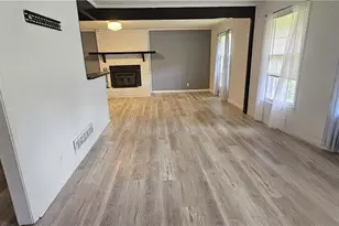 2611 Kings Circle, Lawrenceville, GA 30044 - Photo 8