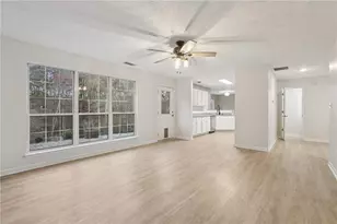 2415 Hamilton Parc Ln, Buford, GA 30519 - Photo 6