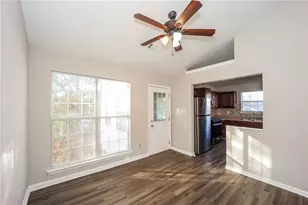 5899 Eagles Feather Ln, Riverdale, GA 30274 - Photo 6