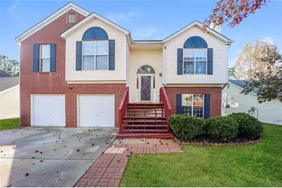 5899 Eagles Feather Lane, Riverdale, GA 30274 - Photo 1