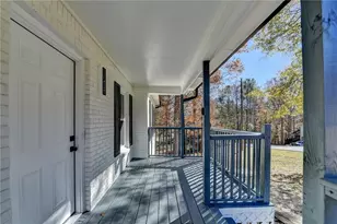 1760 Mountain Ash Ct, Dacula, GA 30019 - Photo 4