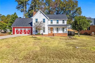 215 Pineywood Rd, Griffin, GA 30224 - Photo 1