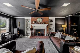 215 Pineywood Rd, Griffin, GA 30224 - Photo 14