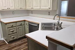 3313 Beech Hollow Ct, Loganville, GA 30052 - Photo 14