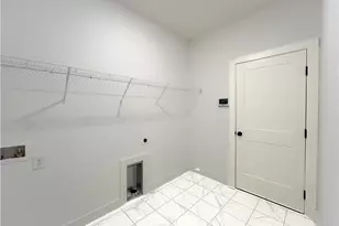 16 Altar Rock Ct, Cartersville, GA 30121 - Photo 4