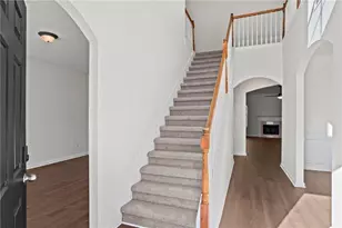 221 Cutbank Ct SW, Atlanta, GA 30331 - Photo 2