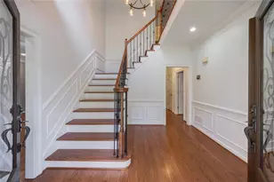 105 Beech Tree Ln, Roswell, GA 30075 - Photo 2