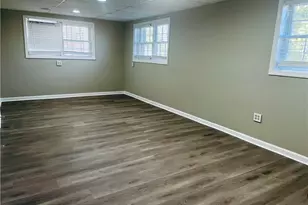 471 Village Green Ct SW, Lilburn, GA 30047 - Photo 22