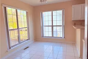 221 Heathrow Dr, Riverdale, GA 30274 - Photo 4