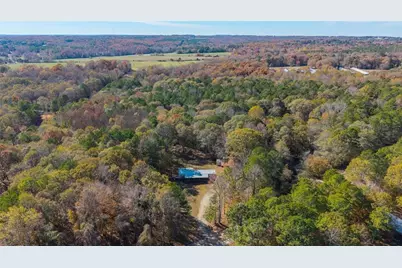 1921 Star Point Road, Carrollton, GA 30116 - Photo 2