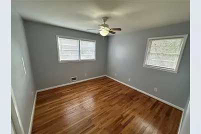 423 Center Circle, Conyers, GA 30094 - Photo 16