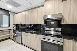 750 Park Ave NE, Atlanta, GA 30326 - Photo 46