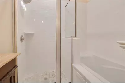 15 E New Street, Winder, GA 30680 - Photo 24