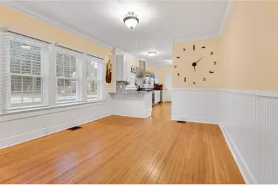 15 E New Street, Winder, GA 30680 - Photo 12