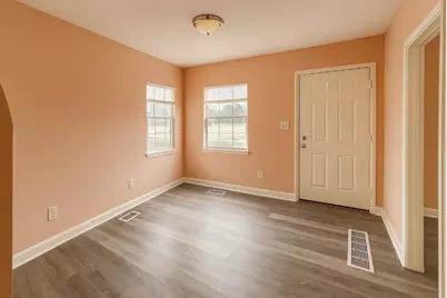 5002 Park Avenue, Forest Park, GA 30297 - Photo 4