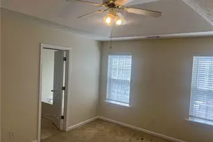 5490 Twin Lakes Dr, College Park, GA 30349 - Photo 12