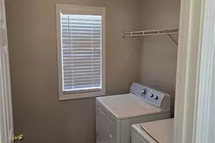 585 Chapel Walk Ln, Lawrenceville, GA 30045 - Photo 18