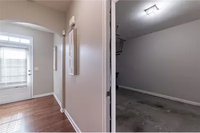 2002 Lakeshore Overlook Circle NW, Kennesaw, GA 30152 - Photo 10