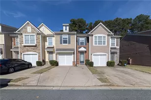 2002 Lakeshore Overlook Cir NW, Kennesaw, GA 30152 - Photo 2