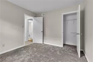 3040 Clearbrook Dr, Marietta, GA 30068 - Photo 4