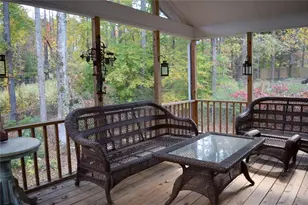 1068 W Mill Dr NW, Kennesaw, GA 30152 - Photo 8