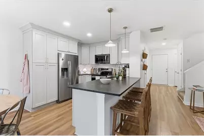 421 Red Coat Lane, Woodstock, GA 30188 - Photo 8