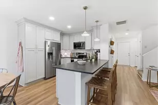 421 Red Coat Ln, Woodstock, GA 30188 - Photo 8