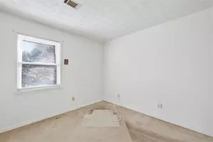 1075 Westchester Dr SW, Lilburn, GA 30047 - Photo 26