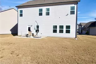 612 Auburn Crossing Dr, Auburn, GA 30011 - Photo 4