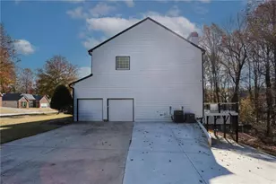 1563 Bailey Farms Dr, Lawrenceville, GA 30043 - Photo 40
