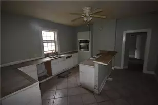 8 Hemlock St, Porterdale, GA 30014 - Photo 4