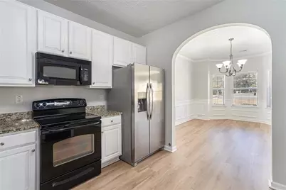 608 Harris Court, Conyers, GA 30012 - Photo 12