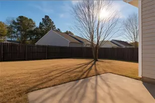 1712 Summerwoods Ln, Griffin, GA 30224 - Photo 16