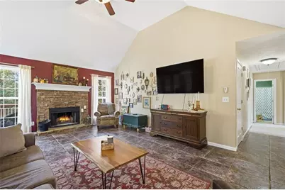 137 Orchard Way SE, Calhoun, GA 30701 - Photo 8