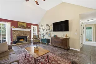 137 Orchard Way SE, Calhoun, GA 30701 - Photo 8