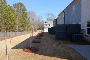 661 Gunnin Wy, McDonough, GA 30253 - Photo 4