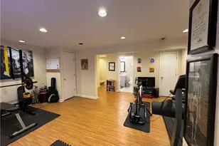 2104 Queen Anne Ct, Sandy Springs, GA 30350 - Photo 20